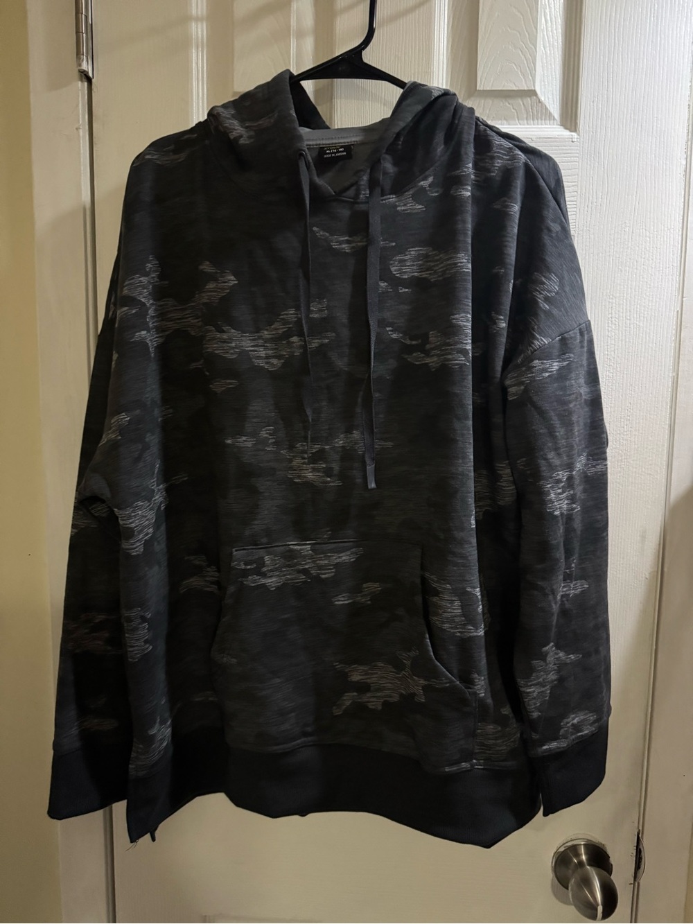 Athletic Works Women’s New Gray Black Camo Soft Pullover Hoodie XL NWT